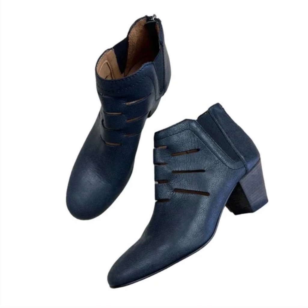 Aquatalia Black Booties Cutout Frieda Leather Ankle Heel Zip Italy Round Toe 10